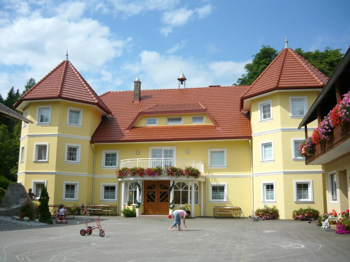 Ferien Am Talhof Hotel Sankt Urban Buitenkant foto