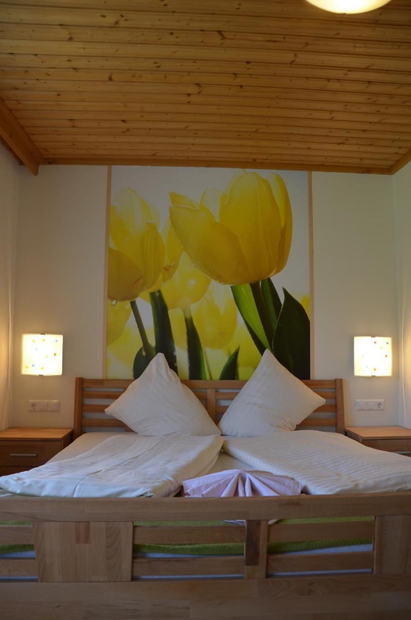 Ferien Am Talhof Hotel Sankt Urban Buitenkant foto