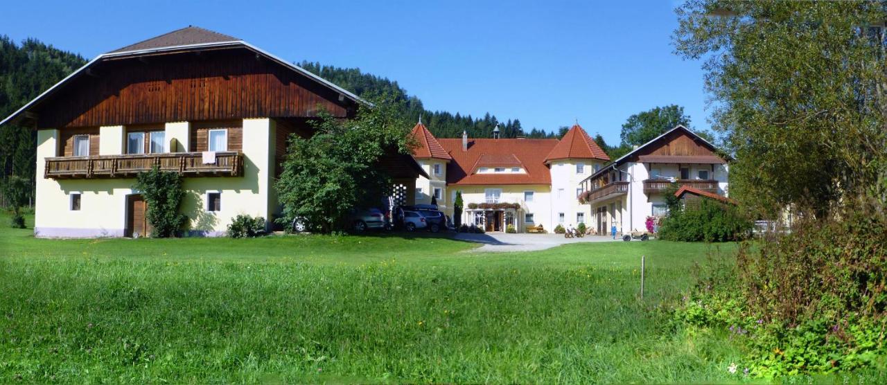 Ferien Am Talhof Hotel Sankt Urban Buitenkant foto
